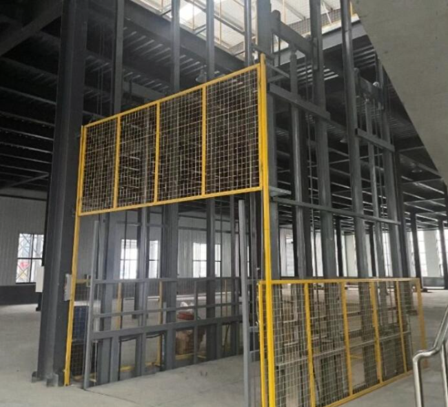 建始请详细介绍一下货梯安装在室外的维护方法