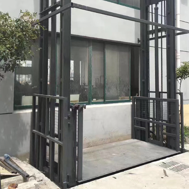 建始5吨室外升降货梯